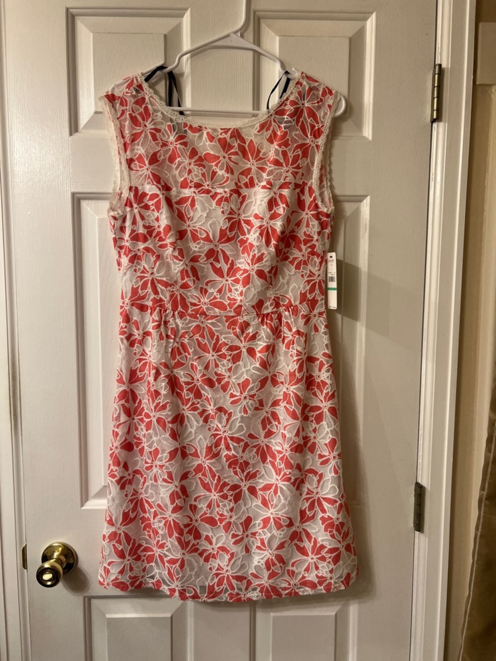 Laundry By Shelli Segal Coral and White Floral Lace Dress Ptp  17.5